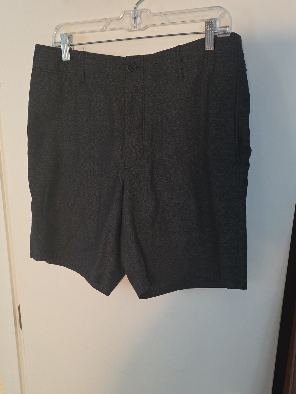 rag & bone Men's Charcoal Flat-Front Cotton Shorts 34W 8" Inseam Perfect Cond.